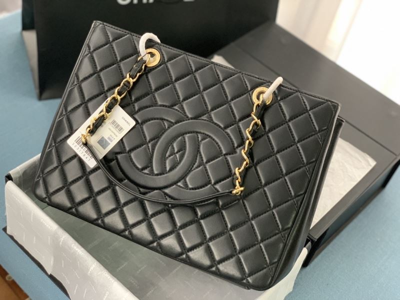 Chanel Shopping Bag